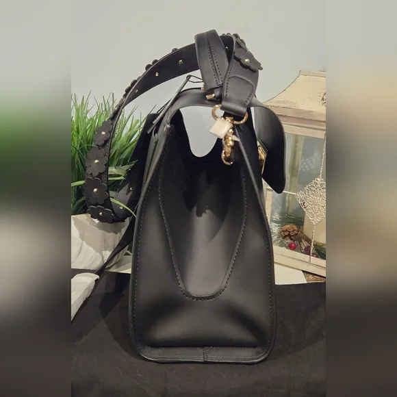Zac Posen Eartha Iconic Black Handbag